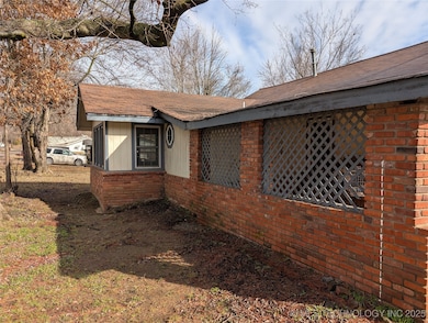 SIDE OF HOME