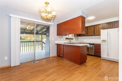 1023 S 88th St, Tacoma, WA 98444 - photo 4