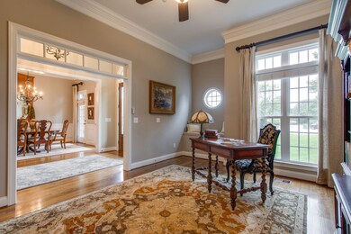 Cozy office with built in bench seat