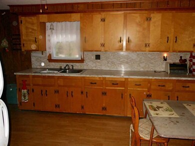 434 Chopmist Hill Rd, Chepachet, RI 02814 - photo 5