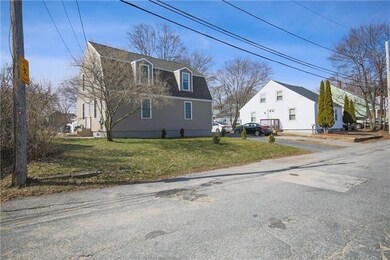 11 Maple Ave, Smithfield, RI 02917 - photo 3