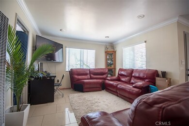 1305 N Paulsen Ave, Compton, CA 90222 - photo 2