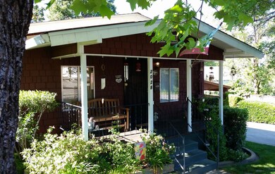 2028 Gold St, Redding, CA 96001 - photo 5