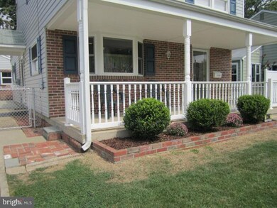 1204 Locust Ave, Halethorpe, MD 21227 - photo 2