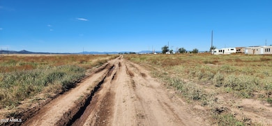 340 W Guymas Trail unit 490, Paulden, AZ 86334 - photo 2