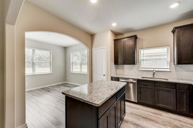 337 Pipeline Rd, Bedford, TX 76022 - photo 4