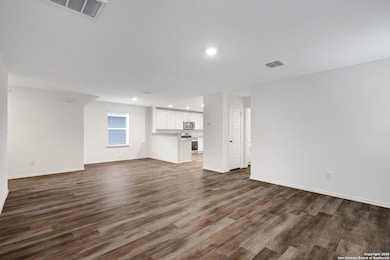 11637 Anselmo, San Antonio, TX 78254 - photo 3