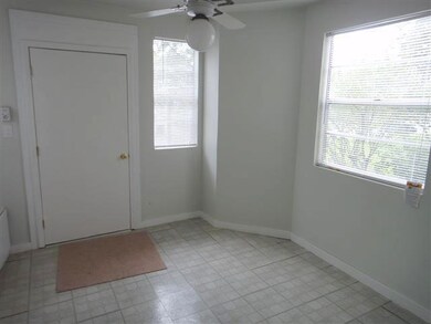 716 N Park Ave, Shawnee, OK 74801 - photo 2