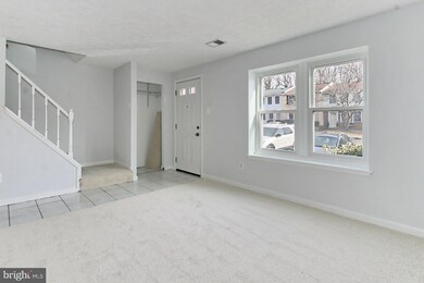 8036 Steeple Chase Ct, Springfield, VA 22153 - photo 7
