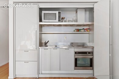 The Centria unit 12E, New York, NY 10036 - photo 6