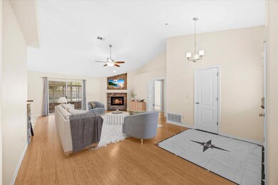 7807 Lola Cir, Navarre, FL 32566 - photo 6