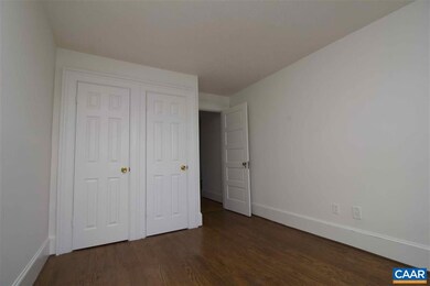 325 Chestnut Ave unit B, Waynesboro, VA 22980 - photo 6