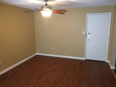 81 High St unit 23, Amesbury, MA 01913 - photo 4