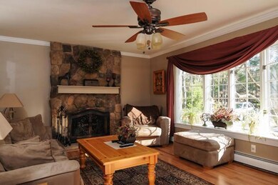 435 Walnut Plain Rd, Rochester, MA 02770 - photo 5