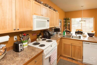 61426 Edro Place, Bend, OR 97702 - photo 5