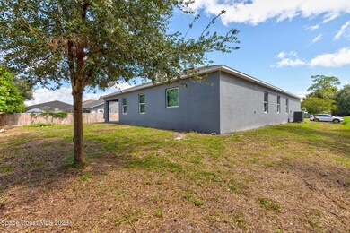 6590-fuller-ave_cocoa-7-2460