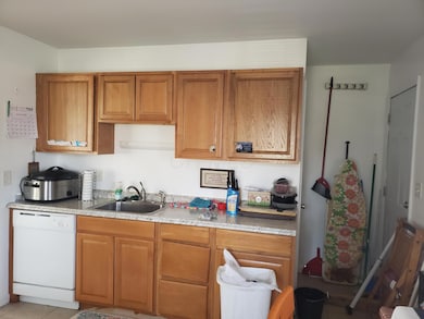 3 bed unit-kitchen