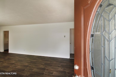 119 Briar Rd, Oak Ridge, TN 37830 - photo 3