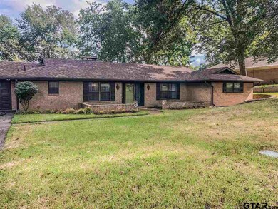 1600 1600 Yosemite Dr, Tyler, TX 75701 - photo 2