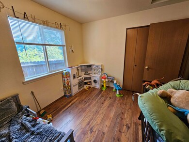 1232 W Harbeck Rd, Grants Pass, OR 97527 - photo 6