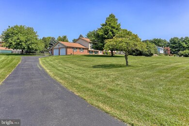 2302 Bachman Valley Rd, Manchester, MD 21102 - photo 2