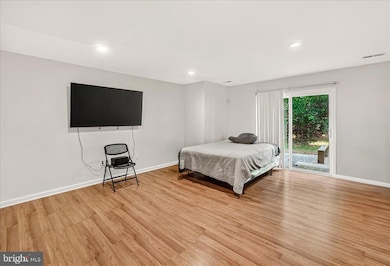 505 Sylvan Ct, Frederick, MD 21703 - photo 3