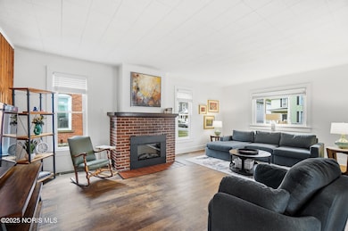 829 Maple Ave, Findlay, OH 45840 - photo 7