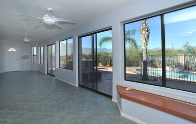AZ Room with fantastic views!