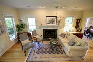 363 Commonwealth_Living Room 4