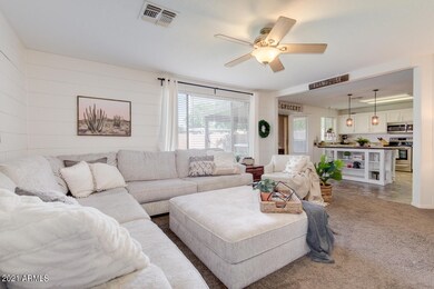 8662 E Monterey Ave, Mesa, AZ 85209 - photo 7