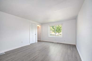 1638 Superior St, Niles, MI 49120 - photo 4