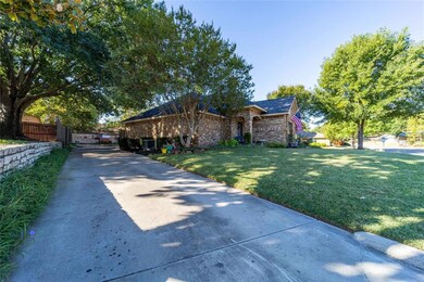 102 Camelot Ct, Weatherford, TX 76086 - photo 3