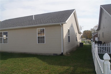 1641 N Oakmont Ave, Greensburg, IN 47240 - photo 4