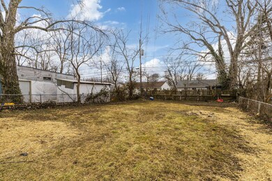 1533 Elmore Ave, Columbus, OH 43224 - photo 4