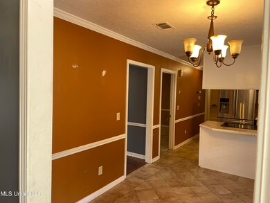 912 Mountain Crest Dr, Byram, MS 39272 - photo 6