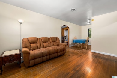 1516 Bobolink Ln NE, Center Point, AL 35215 - photo 5