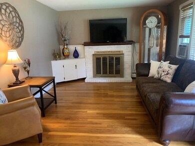 6 Buttercup Ln, Medway, MA 02053 - photo 5