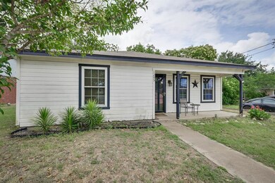 1205 Country Club Rd, Cleburne, TX 76033 - photo 4