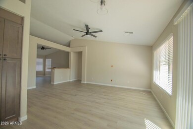 1361 W Canary Way, Chandler, AZ 85286 - photo 7