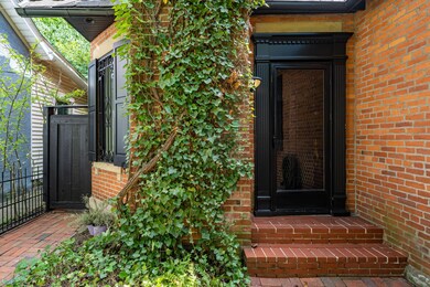 153 E Beck St_MLS_3