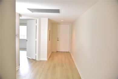 801 SW 138th Ave unit E402, Pembroke Pines, FL 33027 - photo 3