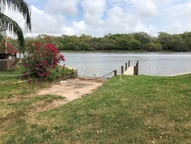 4626 Rio Dr, Brazoria, TX 77422 - photo 6