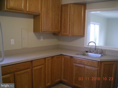 411 A St SW, Glen Burnie, MD 21061 - photo 5