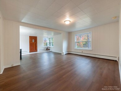 Living/ dining room