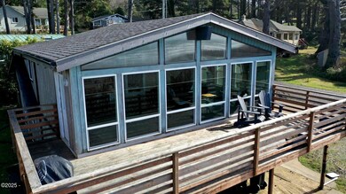 Spacious ocean view Deck
