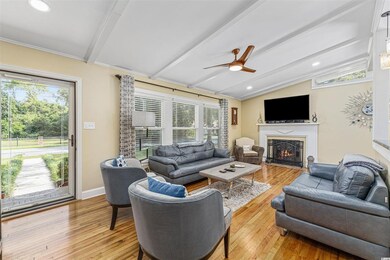 1301 Elm St, Conway, SC 29526 - photo 2