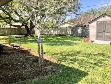 3457 Glen Haven Dr, Bay City, TX 77414 - photo 4