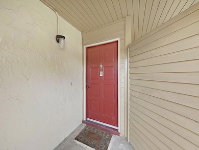 4118 Pinelake Ln unit 102, Tampa, FL 33618 - photo 5