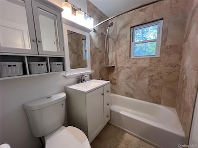 1668 Route 9 unit 1M, Wappingers Falls, NY 12590 - photo 2