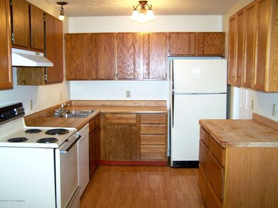 U-shaped kitchen